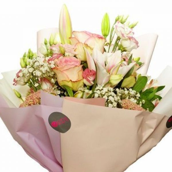 MEĐUNARODNI DAN ŽENA MEĐUNARODNI DAN ŽENA